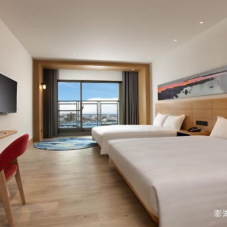 Discovery Hotel Magong Buitenkant foto