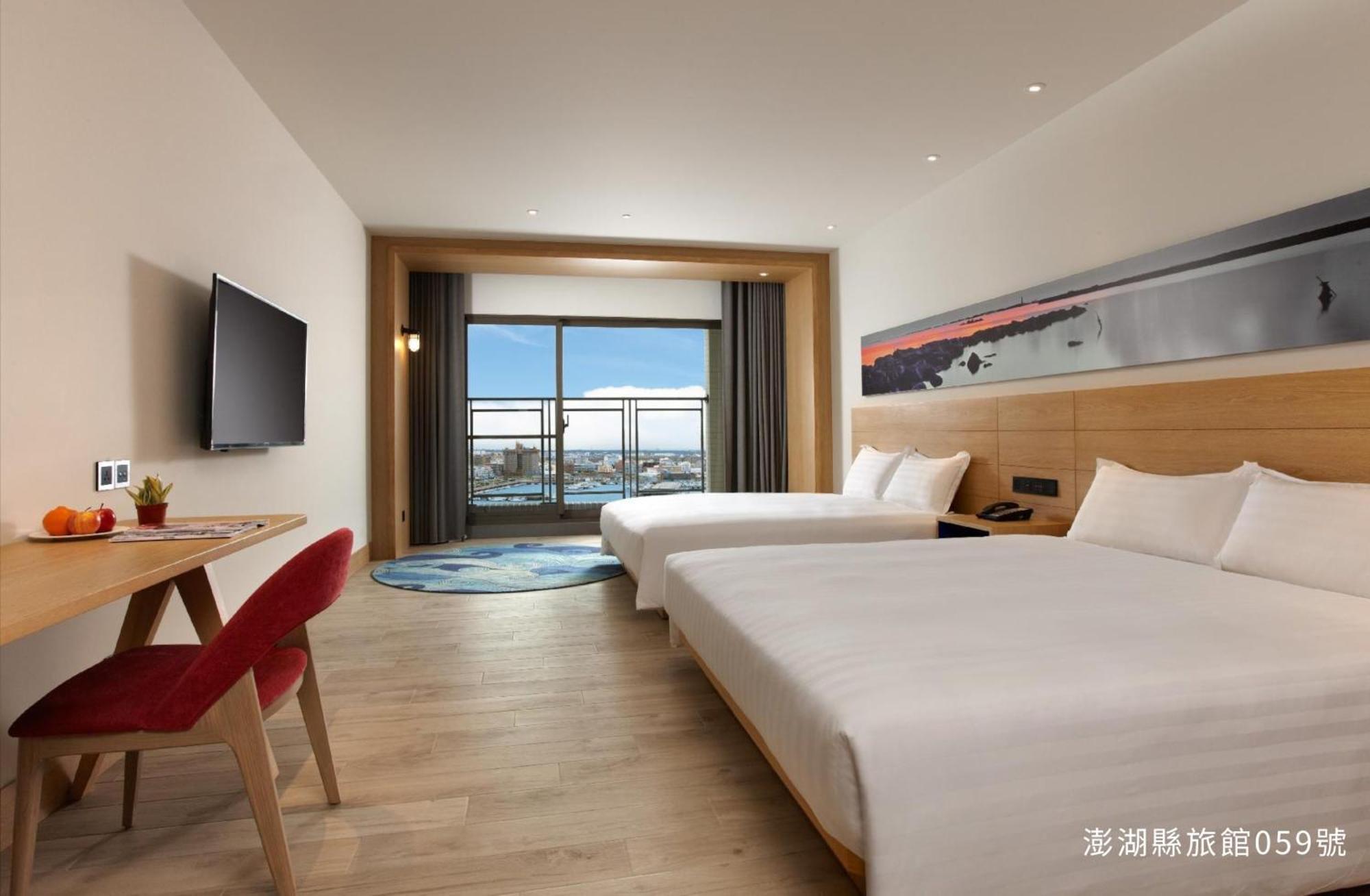 Discovery Hotel Magong Buitenkant foto