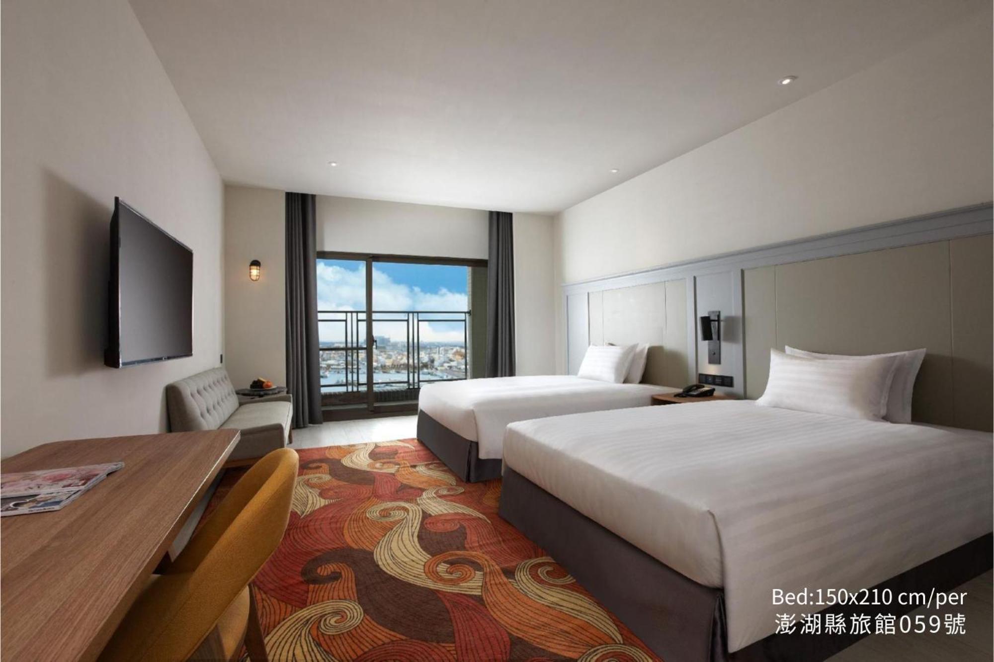 Discovery Hotel Magong Buitenkant foto
